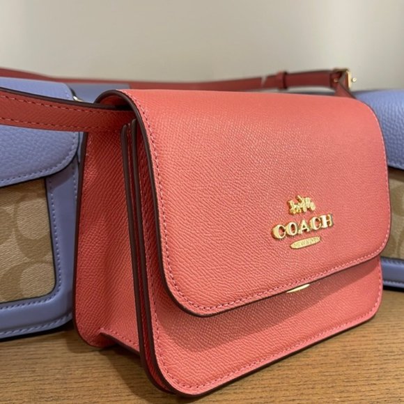 Coach Mini Brynn Crossbody Gold / Taffy - Picture 2 of 16